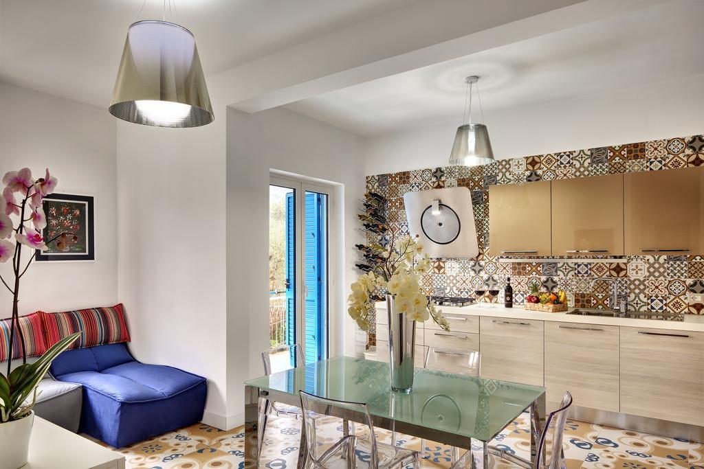 Caruso 2 By Villasandco RentalSorrente Chambre photo