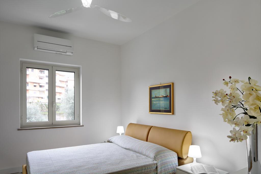 Caruso 2 By Villasandco RentalSorrente Chambre photo